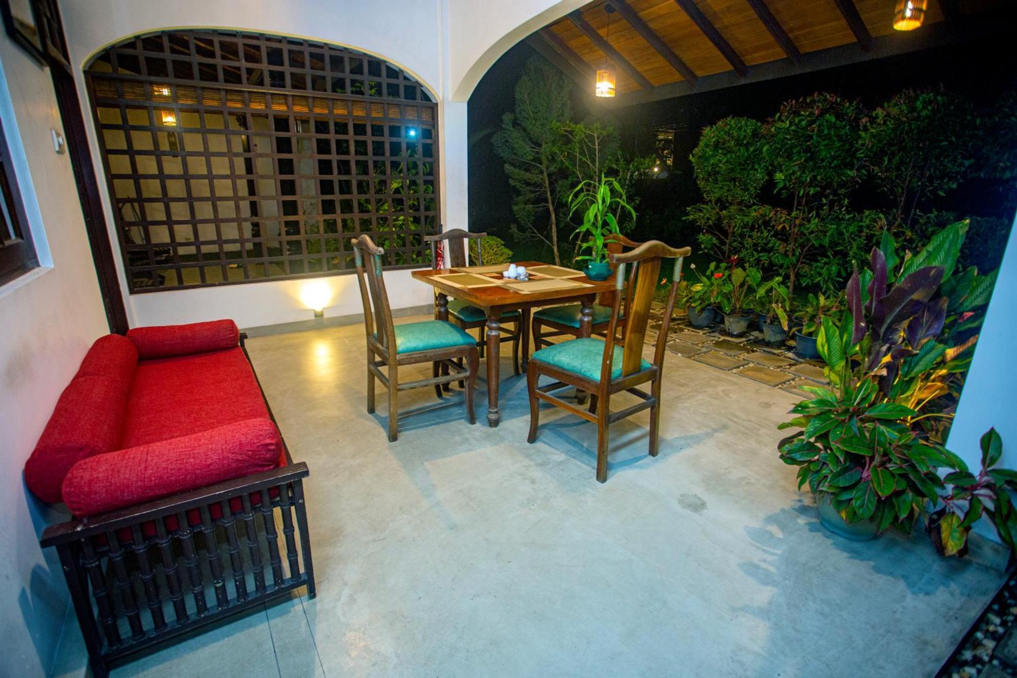 209 Nooit Gedacht Appartement Unawatuna Buitenkant foto